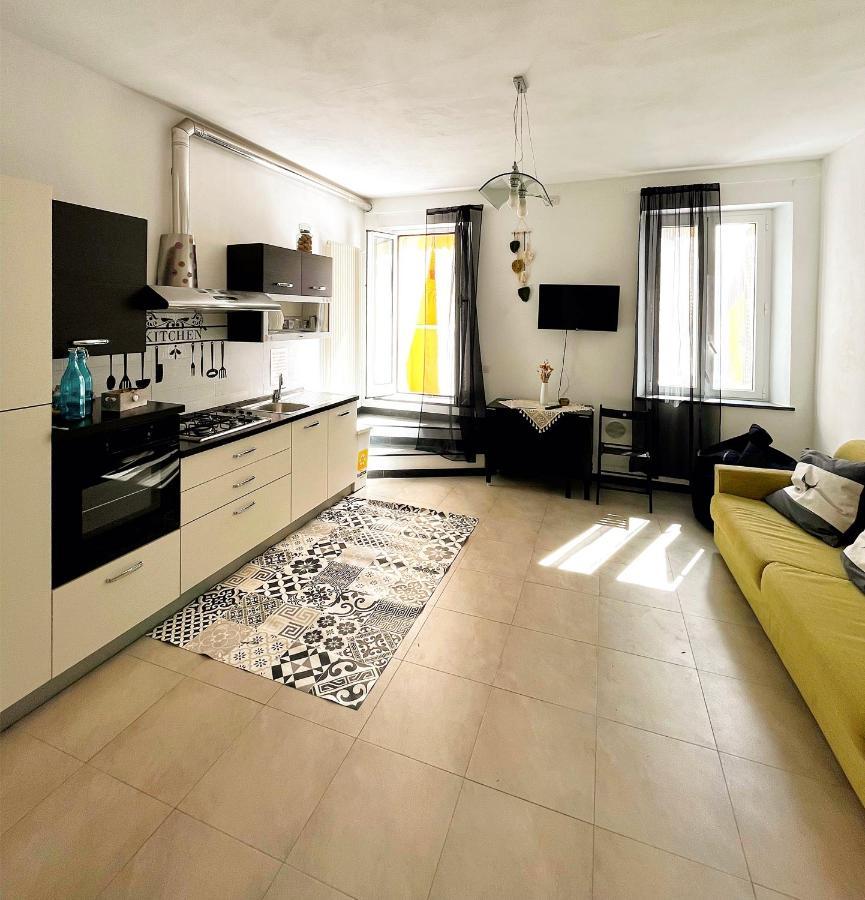 Le Case Diamar Apartment Riomaggiore Bagian luar foto