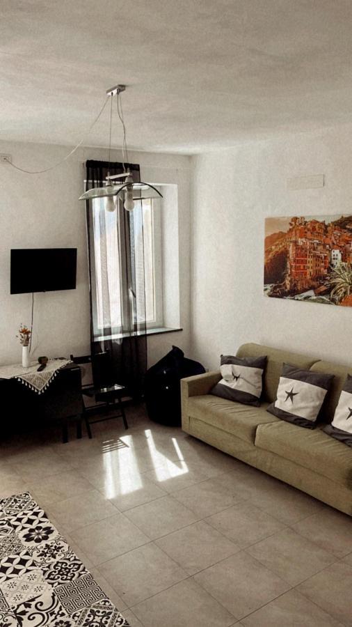 Le Case Diamar Apartment Riomaggiore Bagian luar foto