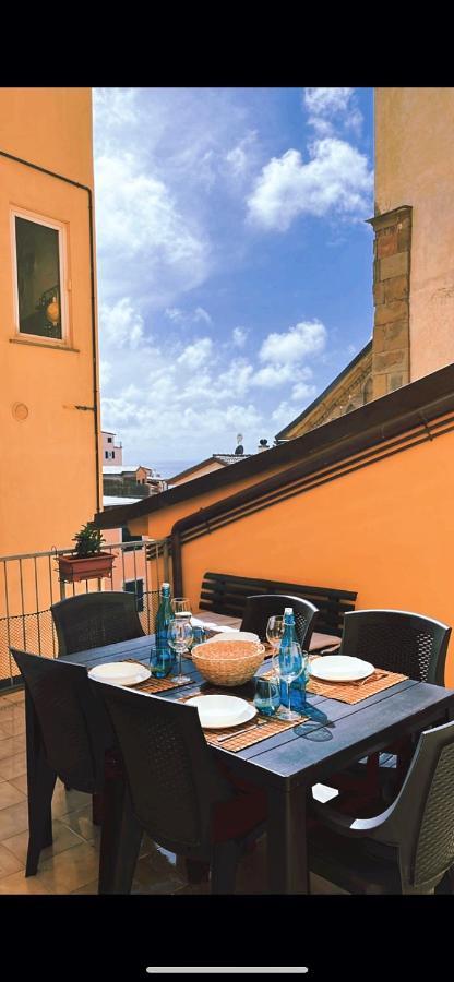 Le Case Diamar Apartment Riomaggiore Bagian luar foto